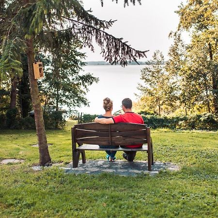 Ferienwohnung Direkt Am Potzlower See Buitenkant foto