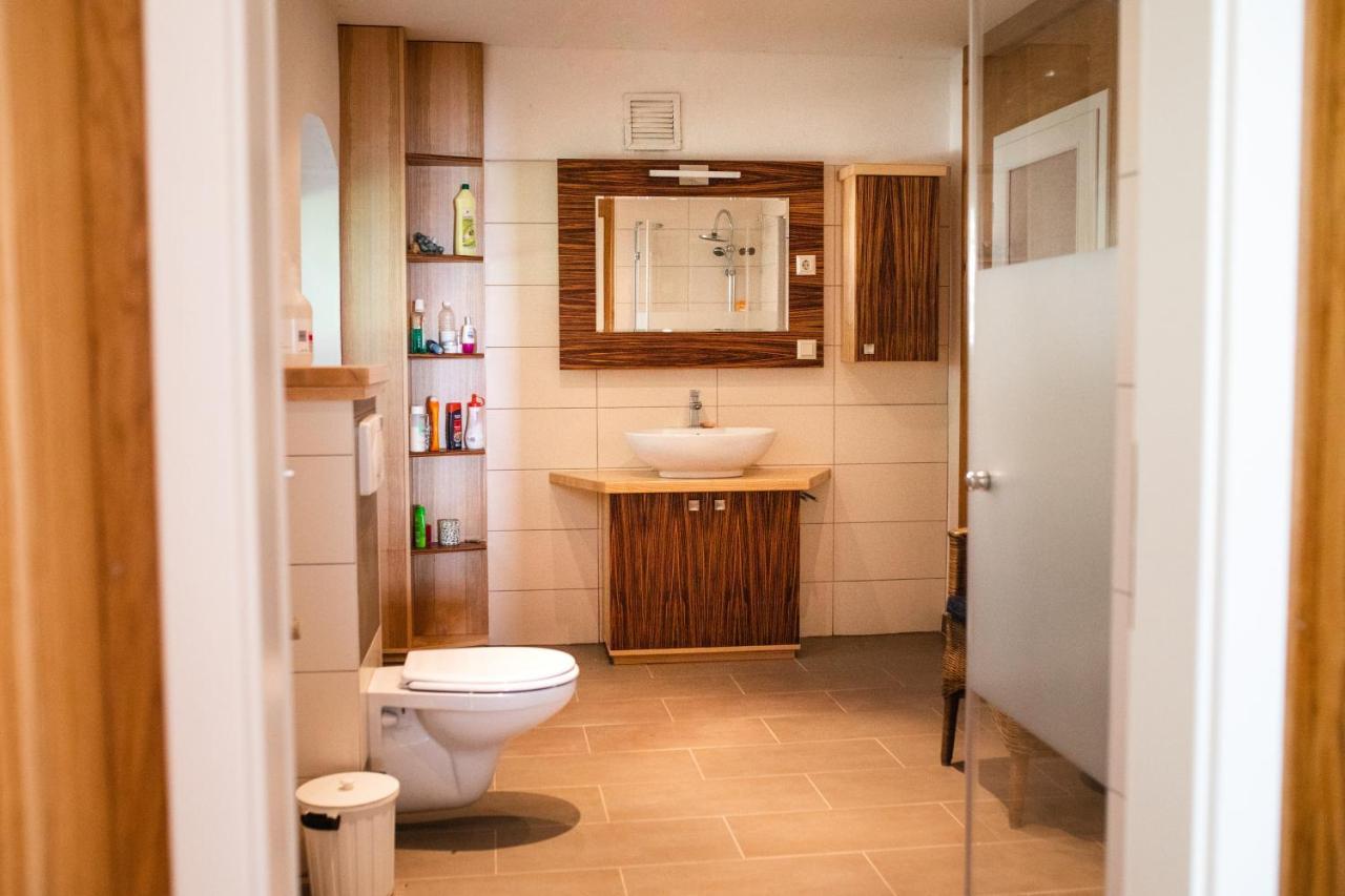 Ferienwohnung Direkt Am Potzlower See Buitenkant foto